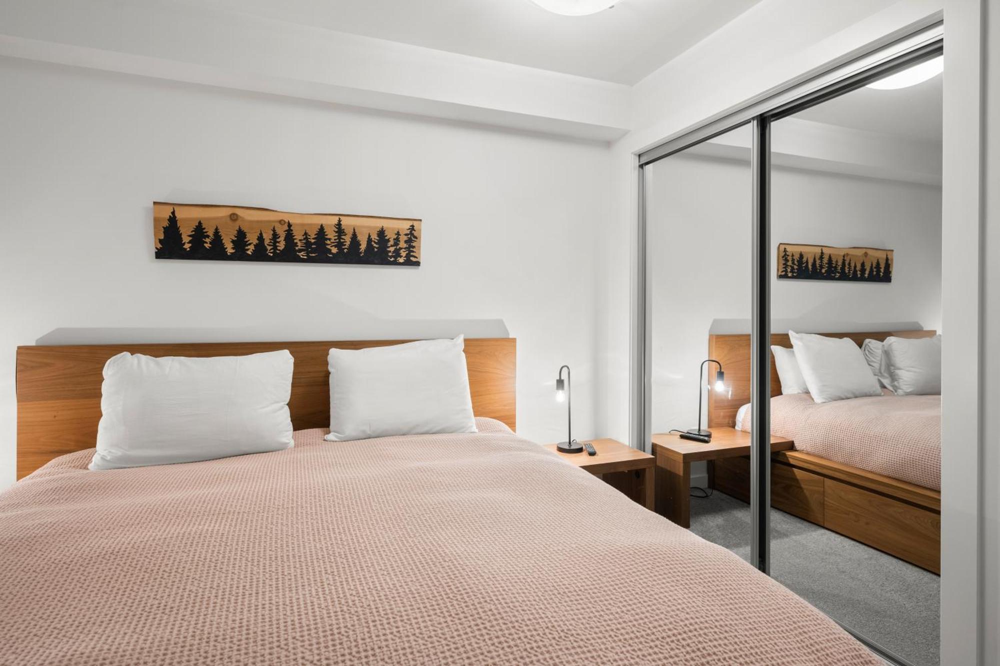 Stoney Creek Northstar By Whistler Premier Apartment ภายนอก รูปภาพ