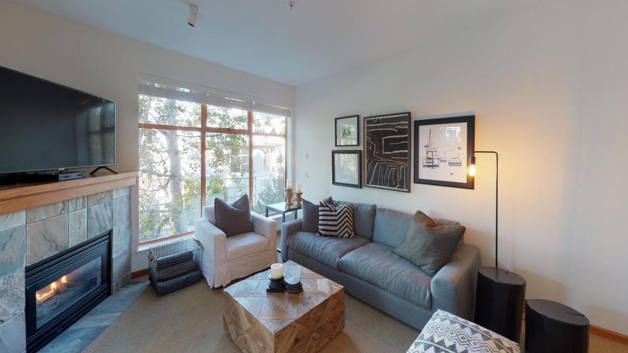Stoney Creek Northstar By Whistler Premier Apartment ภายนอก รูปภาพ