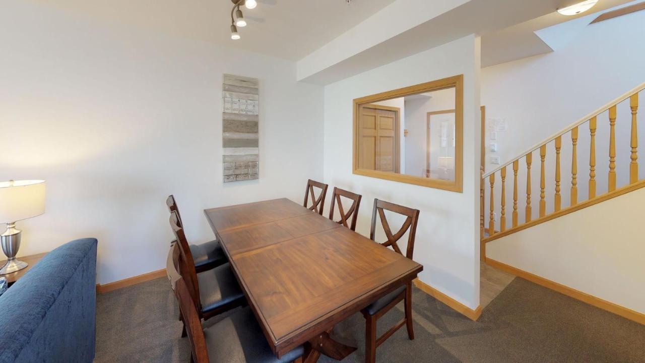 Stoney Creek Northstar By Whistler Premier Apartment ภายนอก รูปภาพ