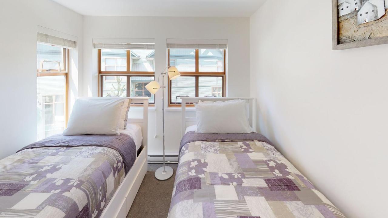 Stoney Creek Northstar By Whistler Premier Apartment ภายนอก รูปภาพ